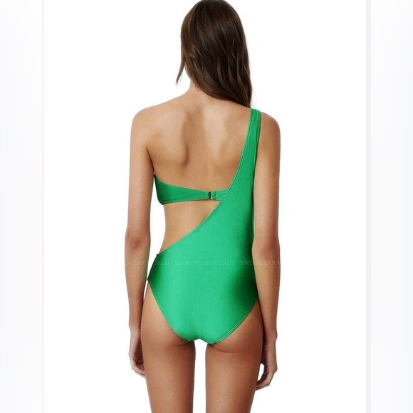PQ swim one piece NWT - Picture 4 of 9